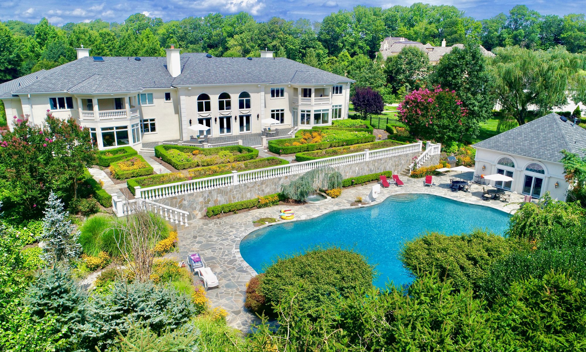 Colts Neck Homes For Sale, Estate Homes For Sale, High-end Homes, Luxury Homes for Sale